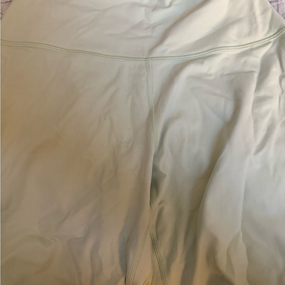 Aritzia Golden tna bike shorts
